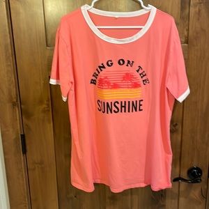 Tee shirt, never worn